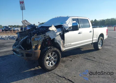 2017 Ford F-250 Platinum из США, поврежденный, VIN 1FT7W2BT3HEE23881